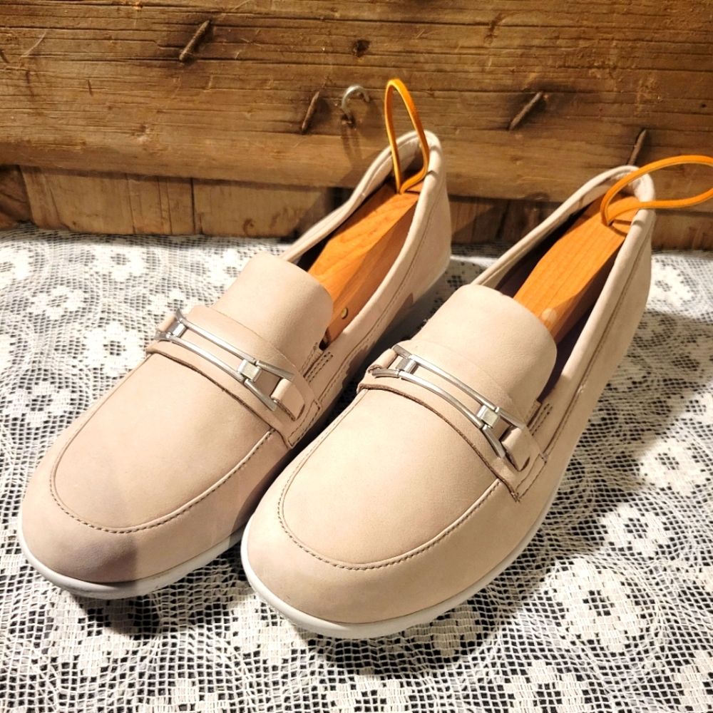 Aravon Josie Bit Loafers